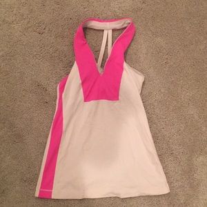 Lululemon tank!